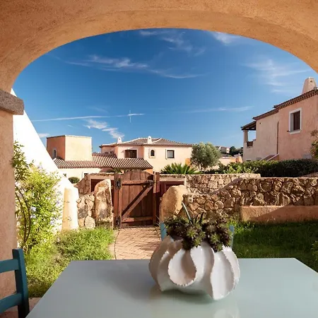 Villaggio Perlacea - Your House In Sardinia Golfo Aranci Exterior photo